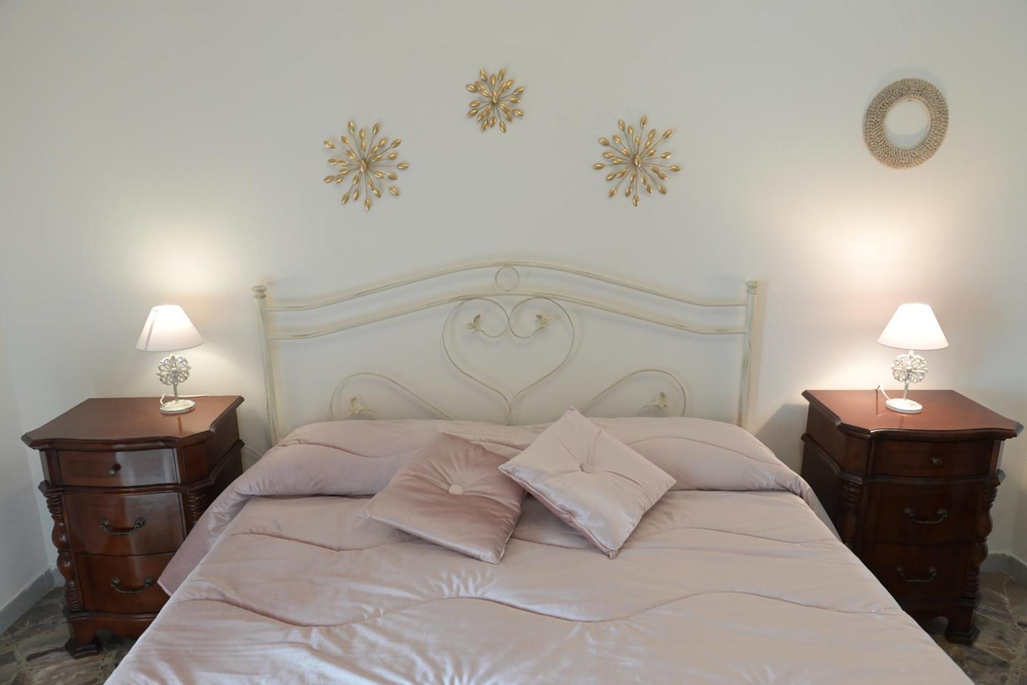 The Rooms Of Swami Bari Eksteriør bilde